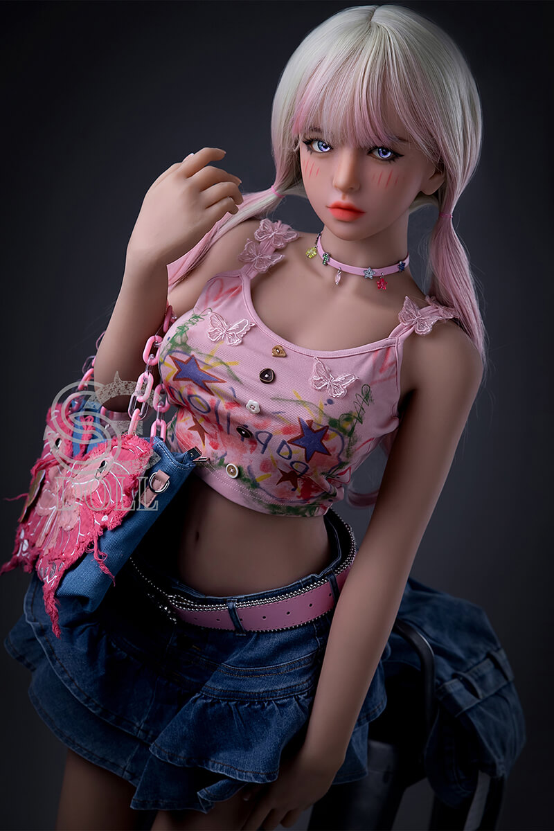 153cm / 5ft0" F-cup Mika.D - Image 1