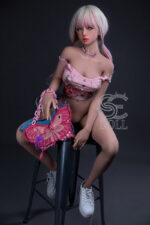 153cm / 5ft0" F-cup Mika.D - Image 2