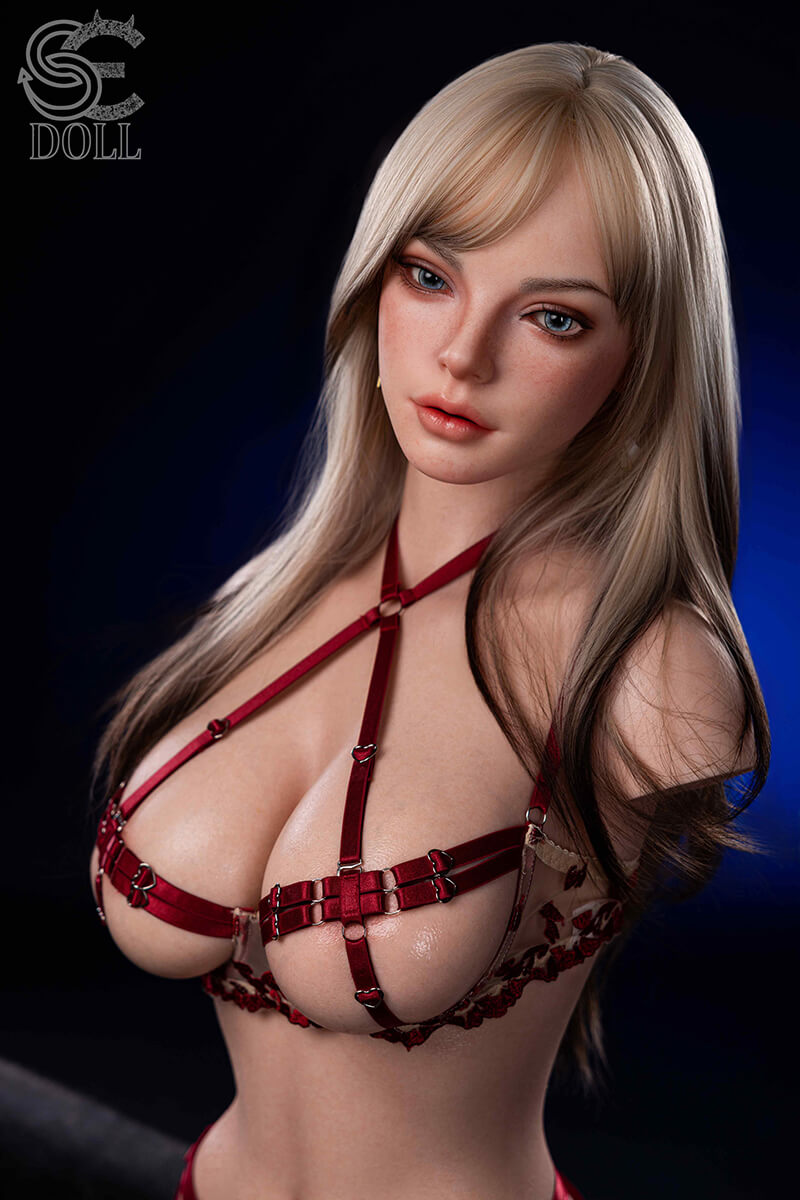 T107cm/3ft6" H-cup Natural Scarlett Reed.A Silicone Torso