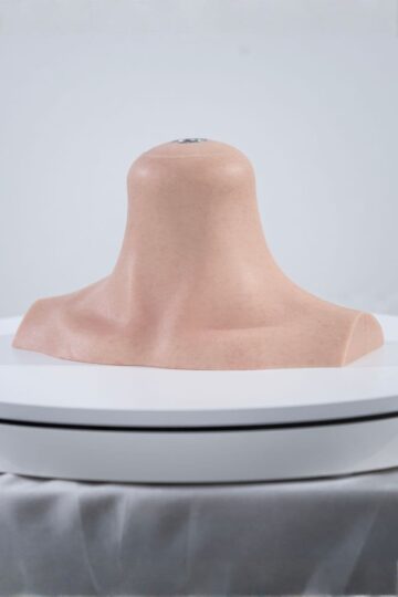 silicone-head-stand-01